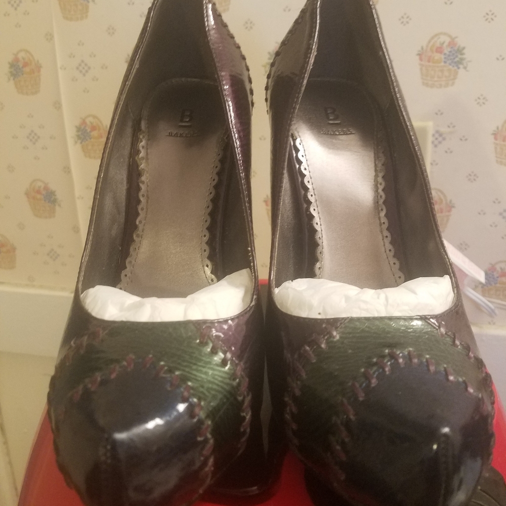 Platform Pumps - Picture 3 of 4